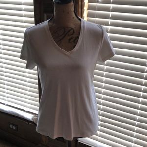 St John Bay T-shirt Size Medium